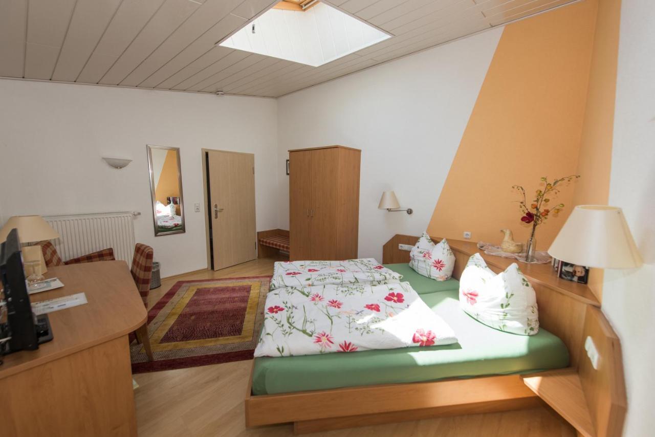 Gaestehaus Schmitt Appenheim Ngoại thất bức ảnh