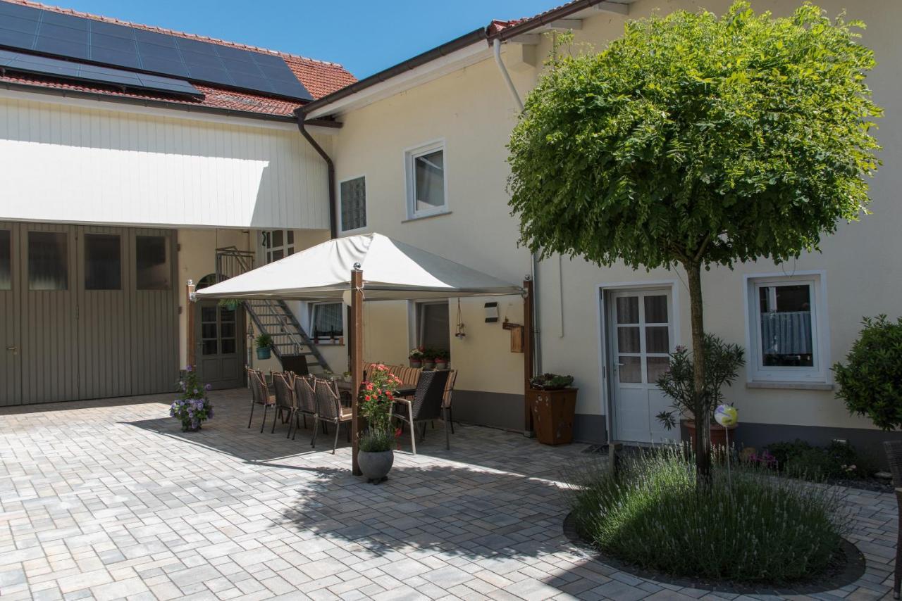 Gaestehaus Schmitt Appenheim Ngoại thất bức ảnh